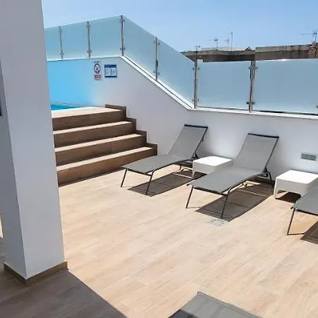 Apartamento Nuevo En Primera Planta A Con Piscina
